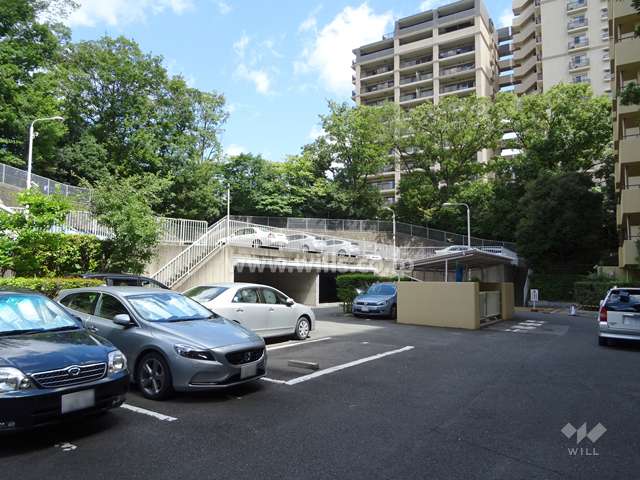 敷地内駐車場（屋外平面式）