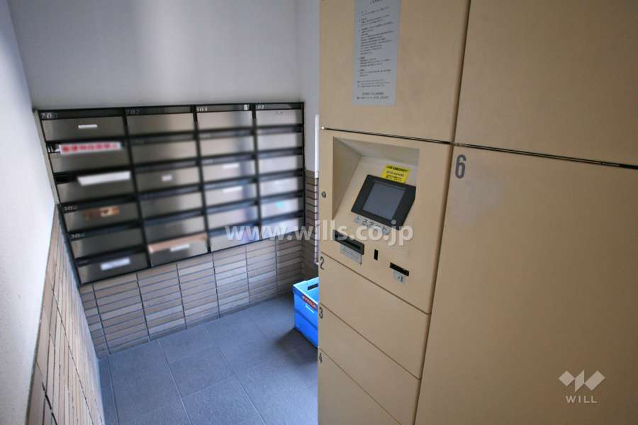 宅配ボックスと共用ポスト