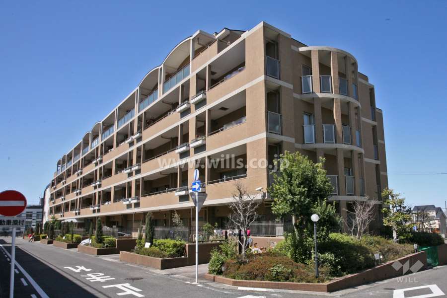 セルシオコート日進の外観(南東側から)