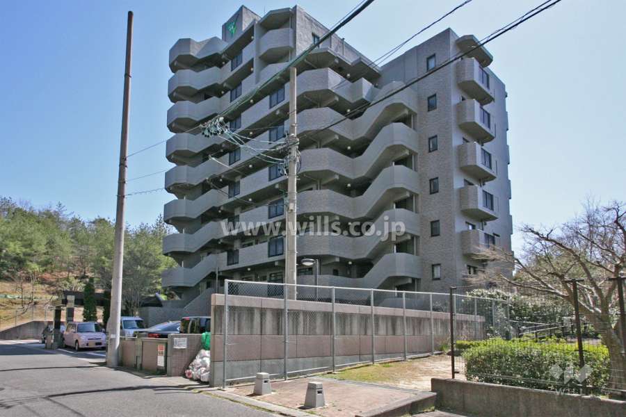 バンベール日進の外観(北西側から)