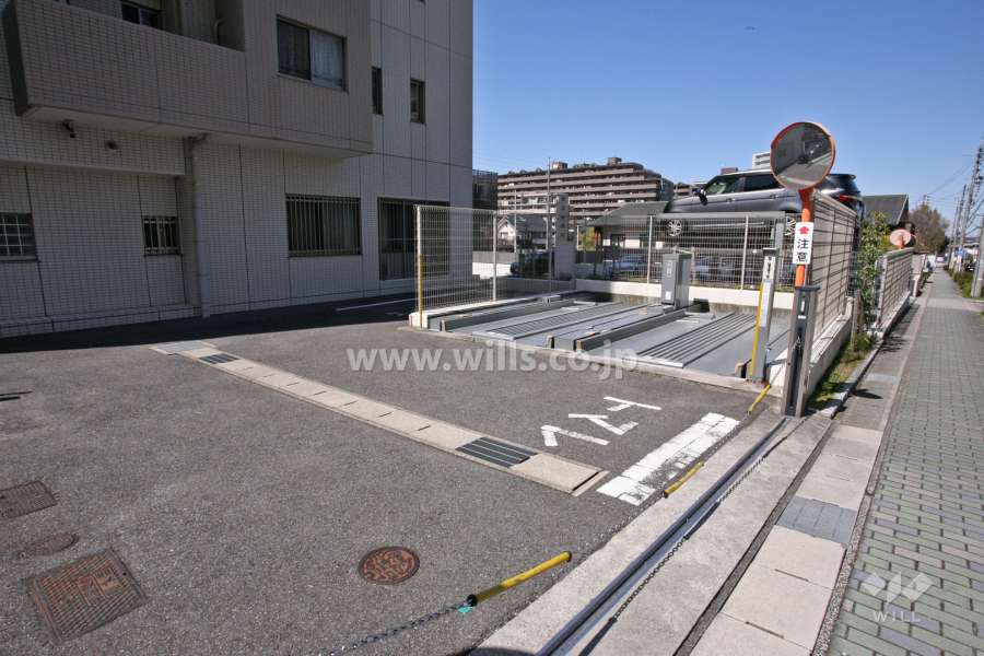 敷地内駐車場(屋外機械式)