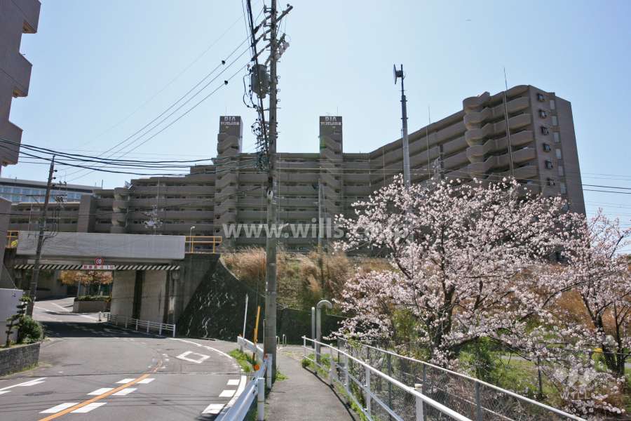 ダイアパレス日進の外観(北側から)