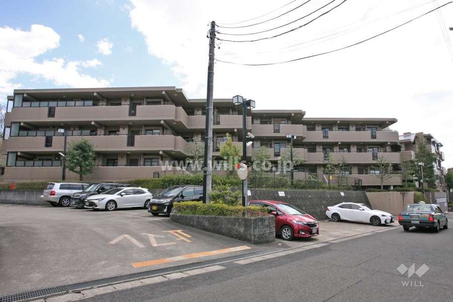 グローリアス日進岩崎台の外観