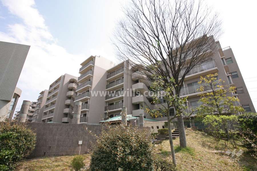 センチュリースクエア香久山ウエストスクエアの外観（北側から）