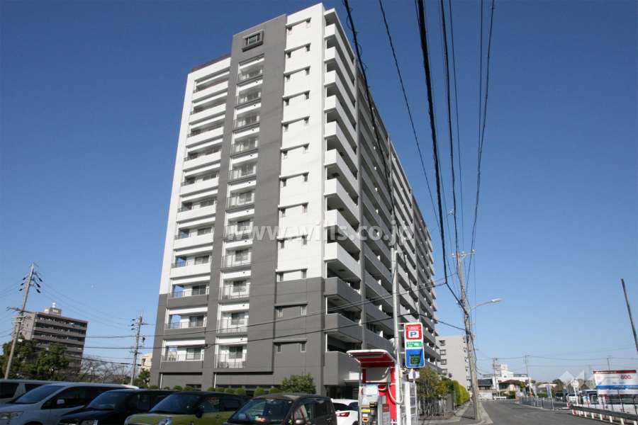 BELISTA赤池の外観（西側から)