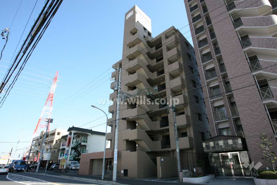 ライオンズマンション赤池の外観（北西側から）