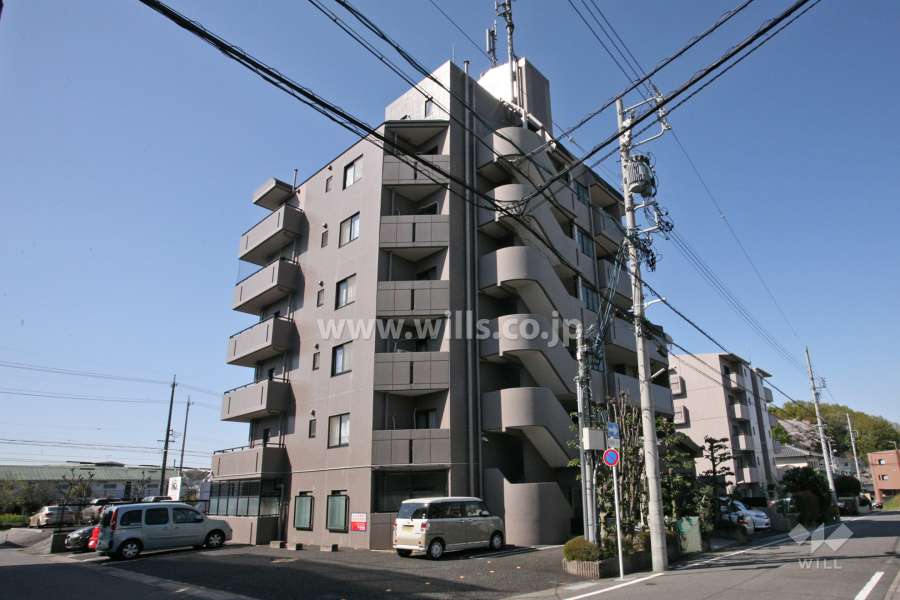 サンマンションアトレ赤池の外観（北東側から）