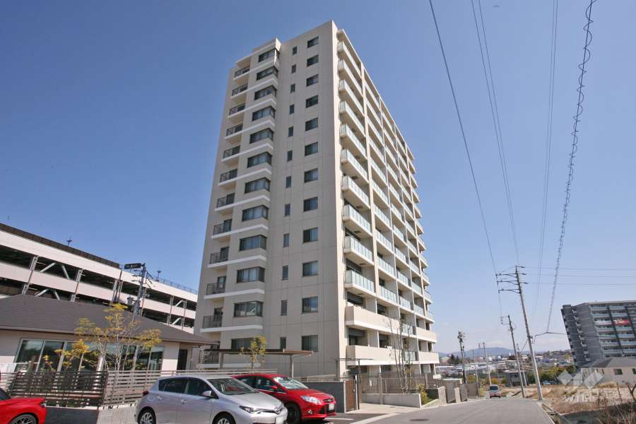 バンベール赤池ヒルズの外観(南側から)