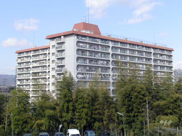 千里スカイハイツの外観（南東側から）