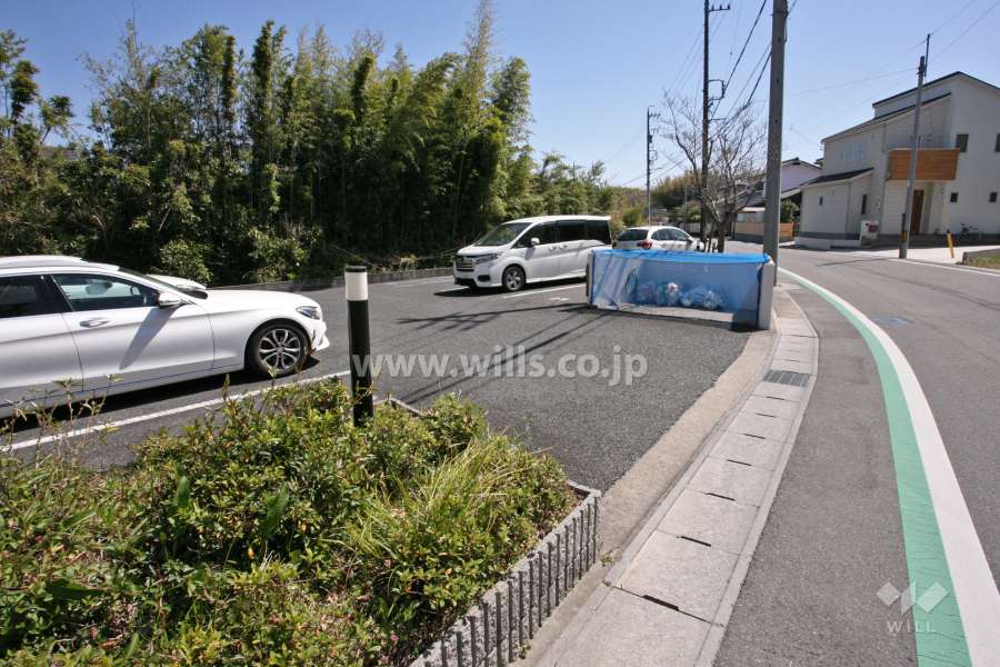 敷地内駐車場(屋外平面式)