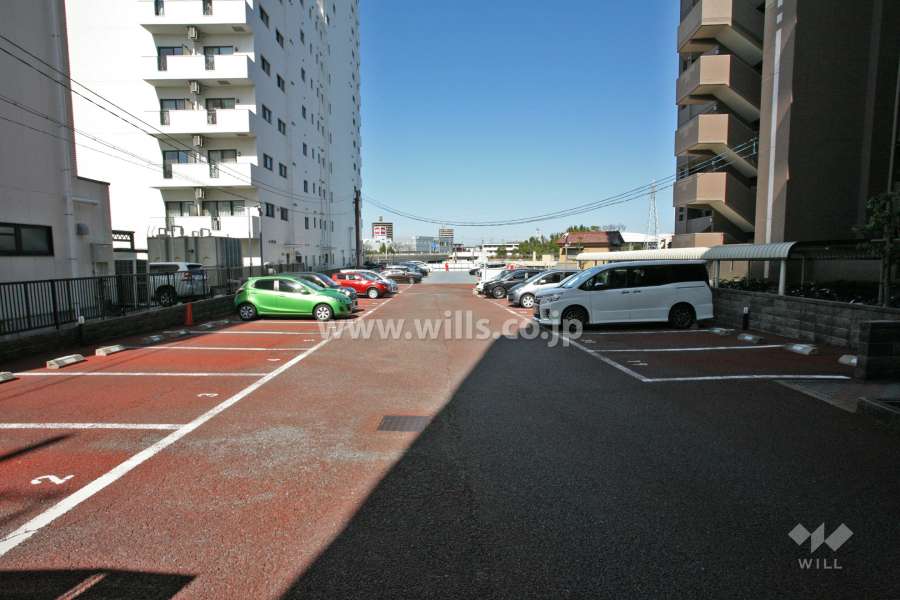 敷地内駐車場(屋外平面式)