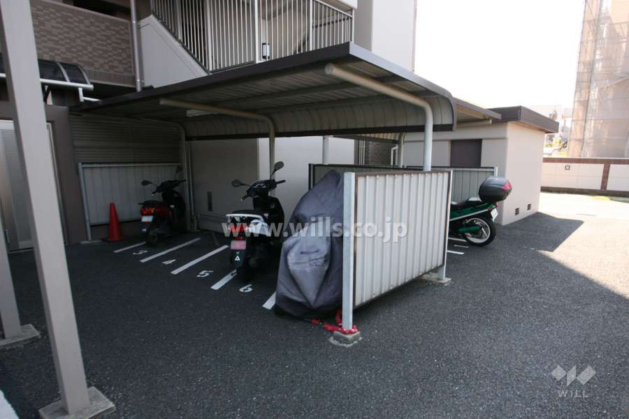 バイク置き場