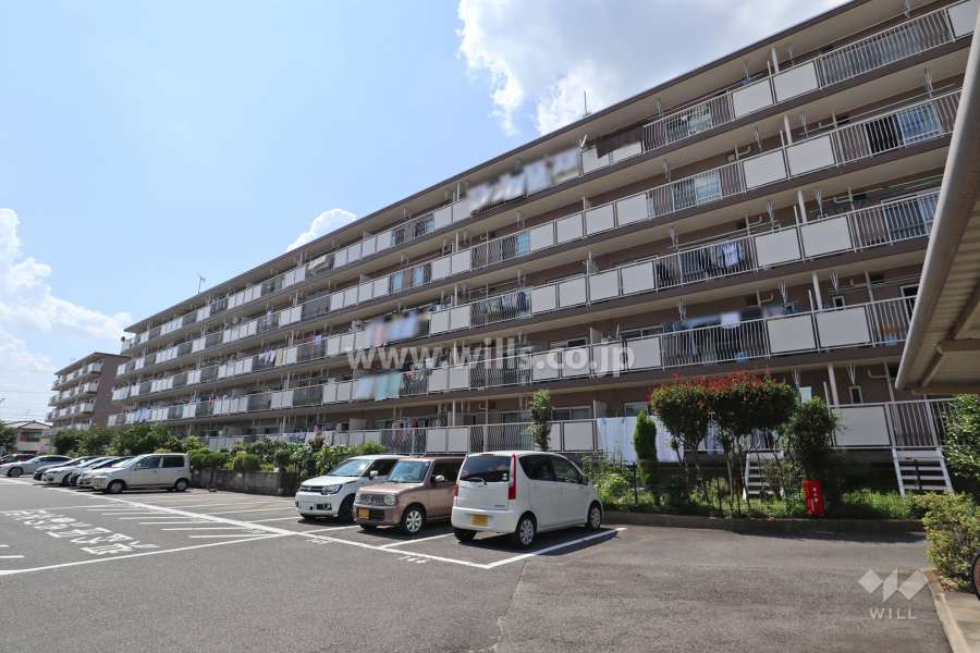 名鉄旭前ハイツB棟の外観（南東側から）