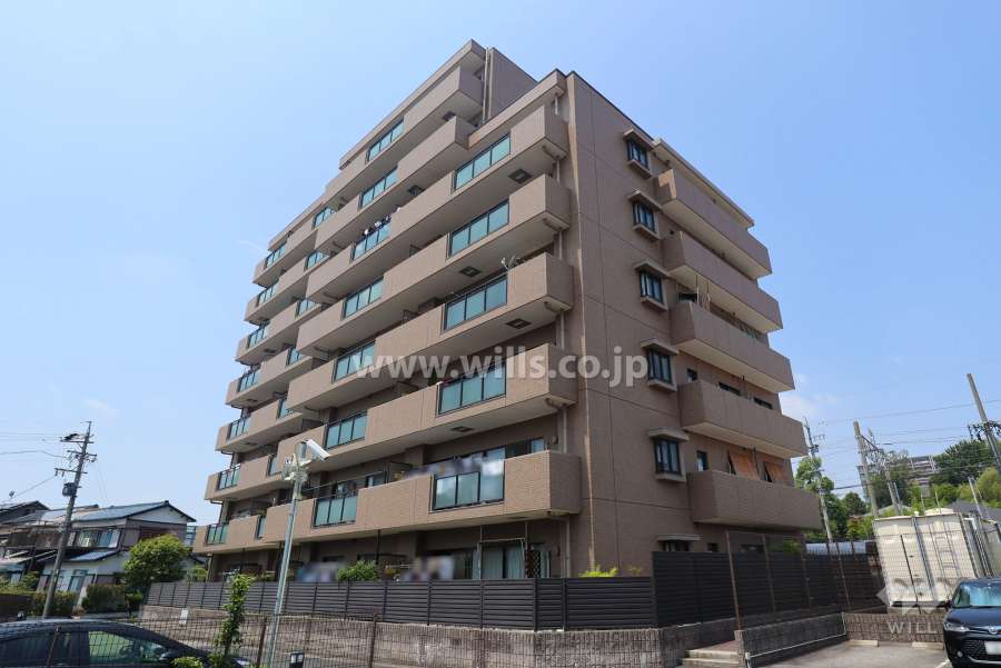 グランドハイツ印場駅前の外観（南東側から）