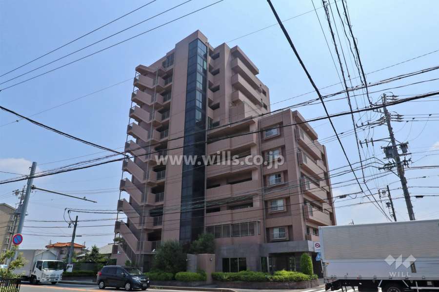 カルティア印場駅の外観（北西側から）