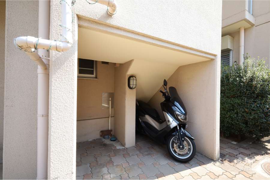 バイク置場