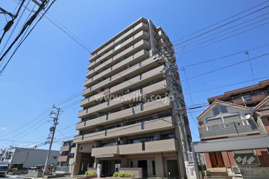 ユニーブル三郷の外観（南東側から）