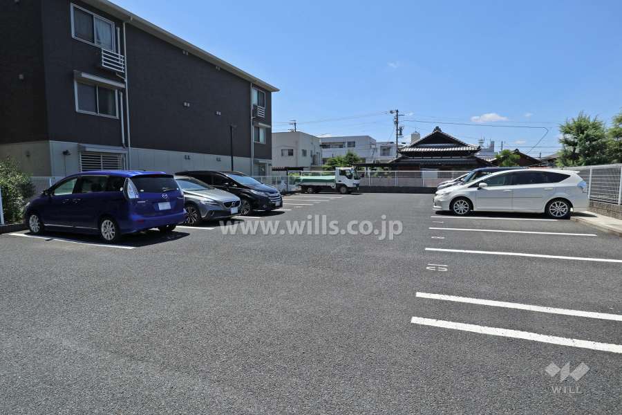 敷地内駐車場（屋外平面式）