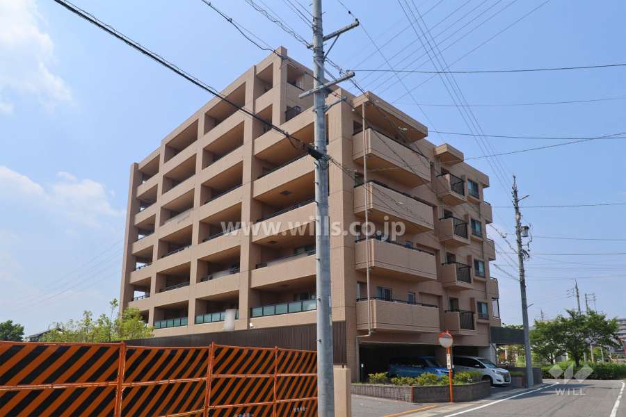 カルティア印場南の外観（南東側から）