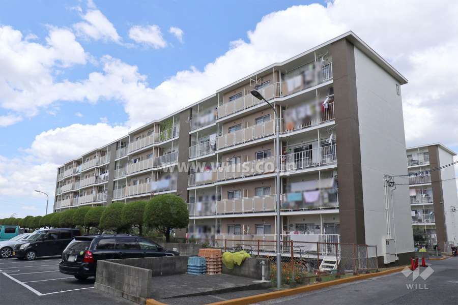 ラポール尾張旭B棟の外観（南東側から）