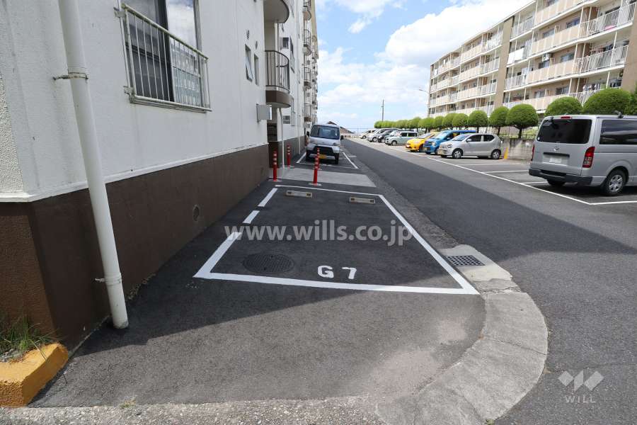 敷地内駐車場（屋外平面式）