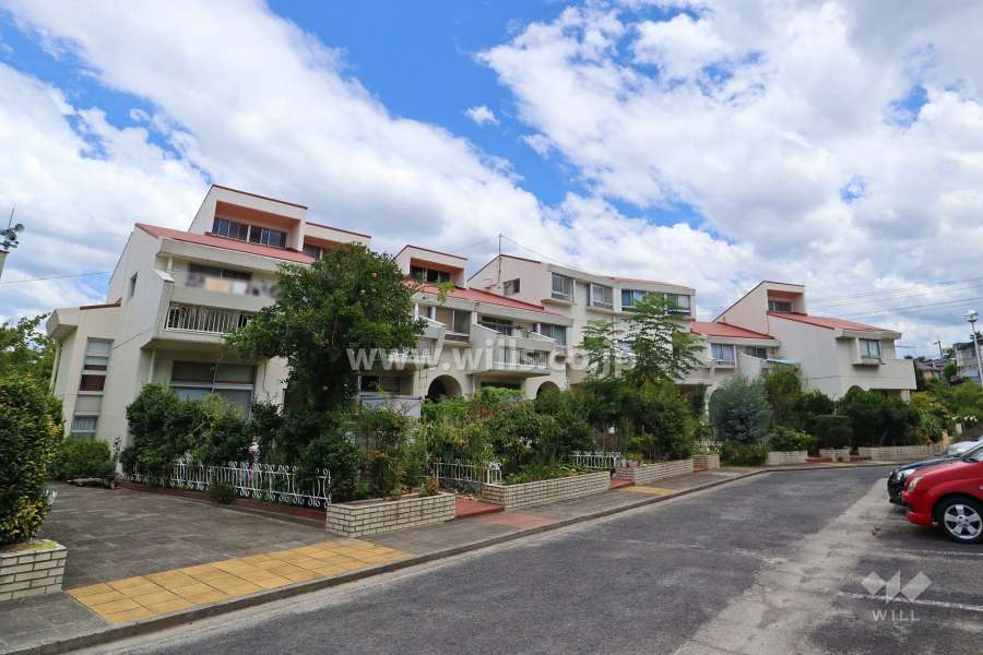 カーサビアンカ本地の外観（南西側から）