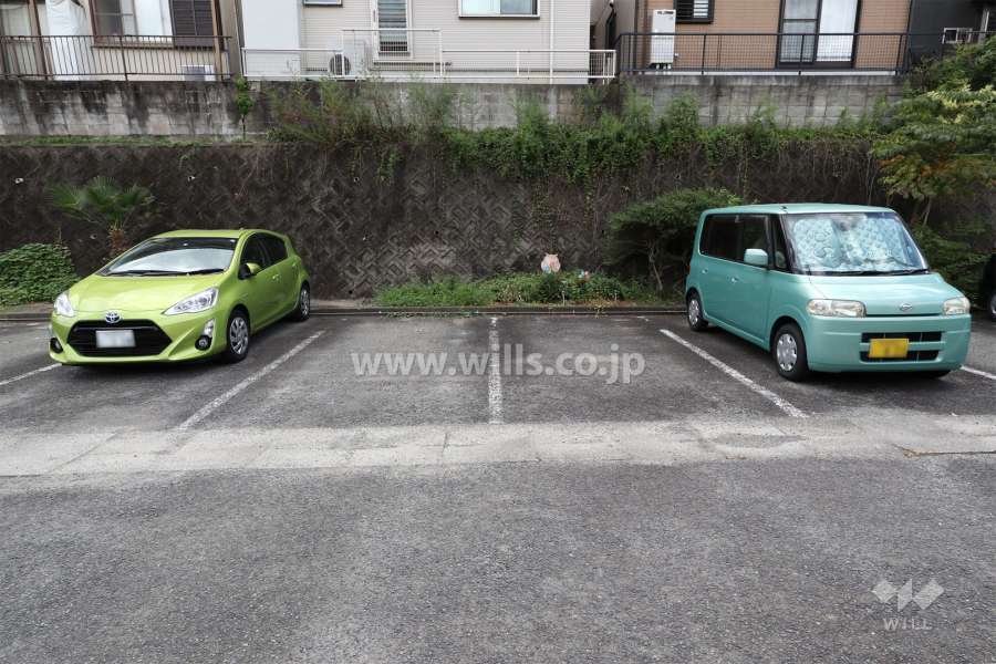 敷地内駐車場（屋外平面式）