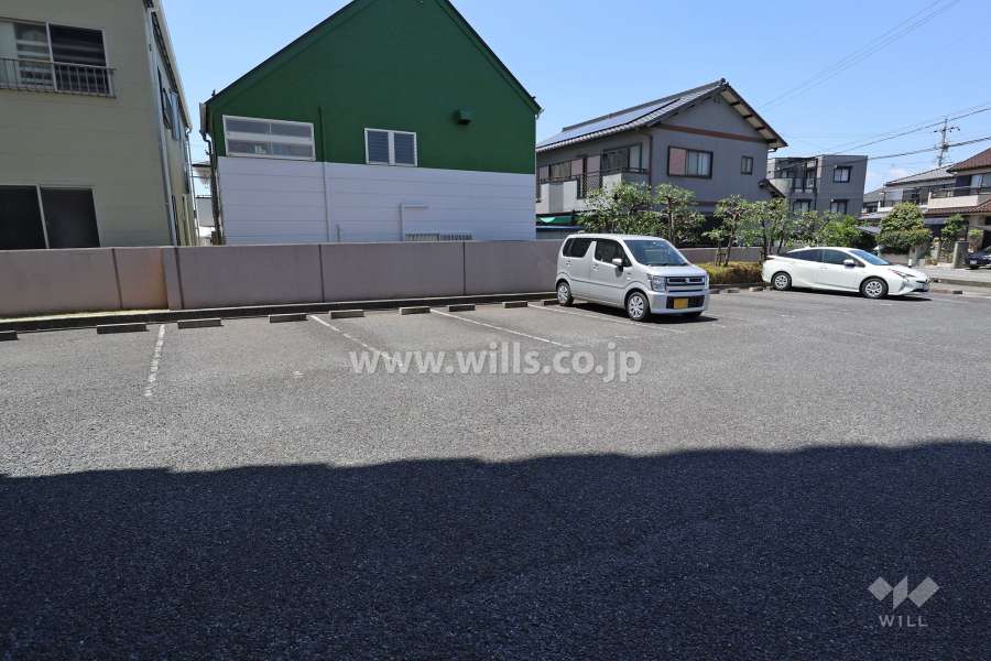 敷地内駐車場（屋外平面式）