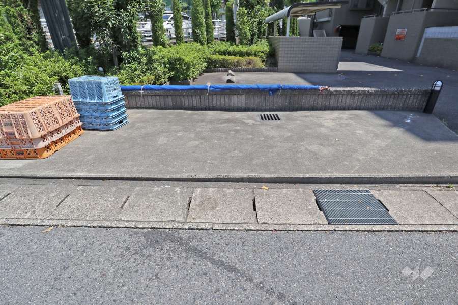 ゴミ置き場