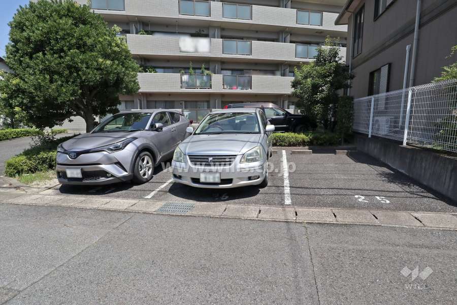 敷地内駐車場（屋外平面式）
