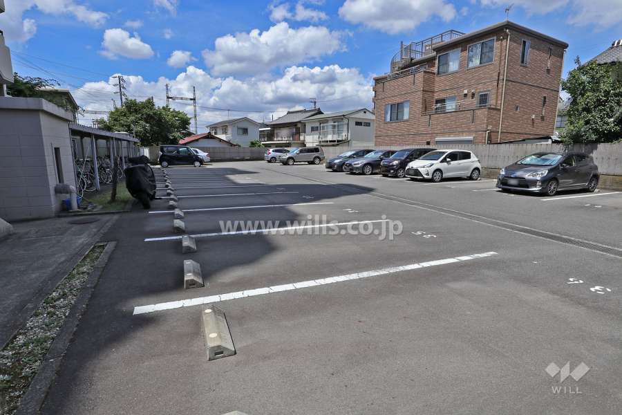 敷地内駐車場（屋外平面式）