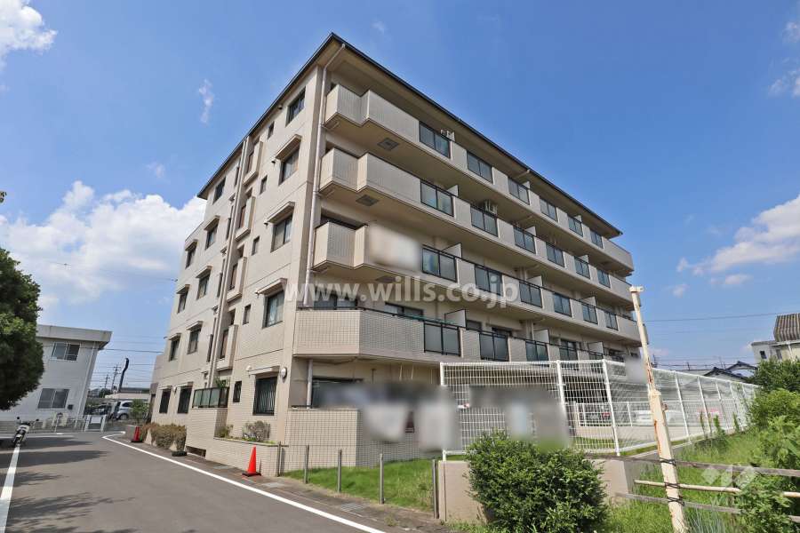 グローリアス藤ヶ丘北の外観（南西側から）