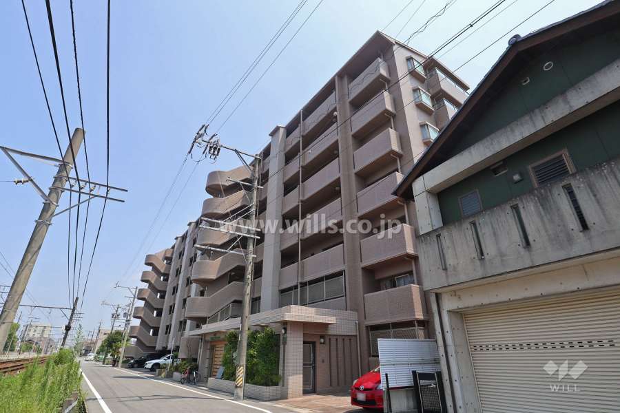 メイツ印場の外観（北西側から）