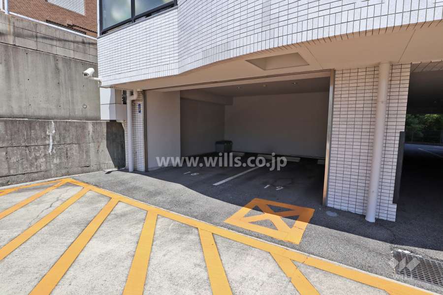 敷地内駐車場（屋内平面式）