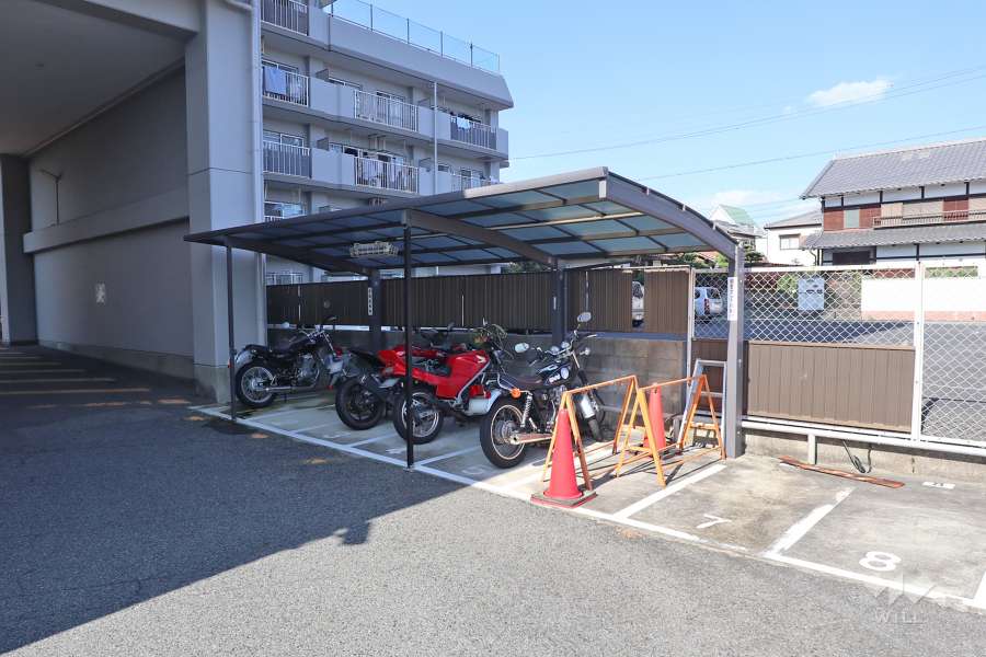 バイク置場