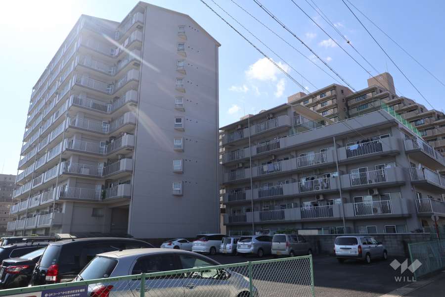 ネオハイツ森林公園A棟の外観(南東側から)