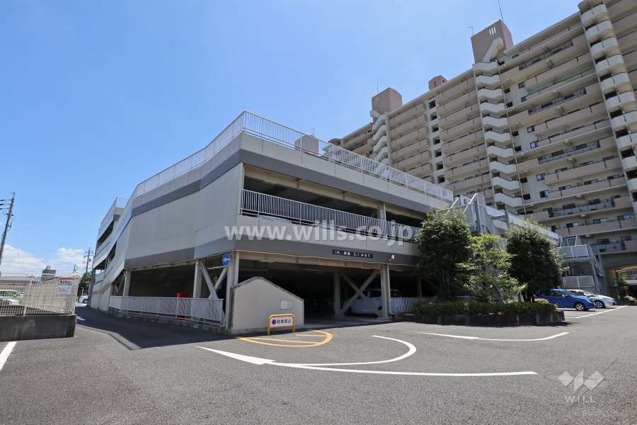 敷地内駐車場（屋内平面式）