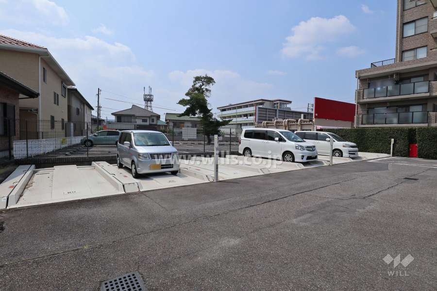 敷地内駐車場（屋外機械式）
