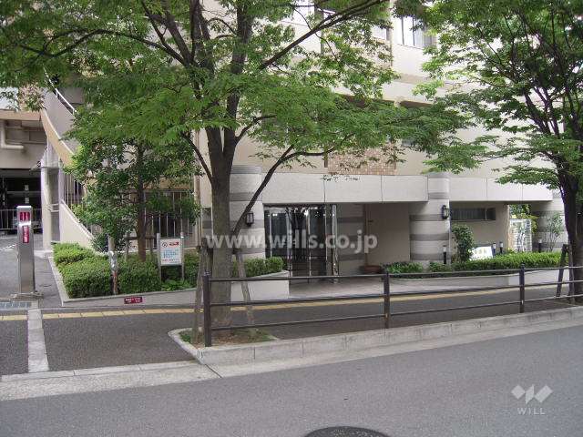 エントランス周辺