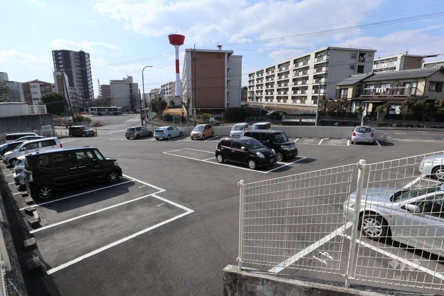 敷地内駐車場（屋外平面式