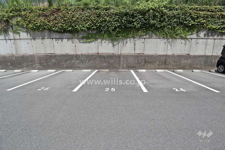 敷地内駐車場（屋外平面式）