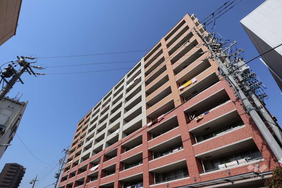 ファミールいろは公園の外観（南東側から）