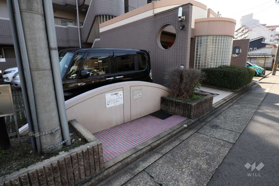 ゴミ置き場