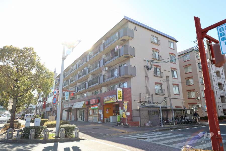宝マリーンハイツA棟の外観（北東側から）
