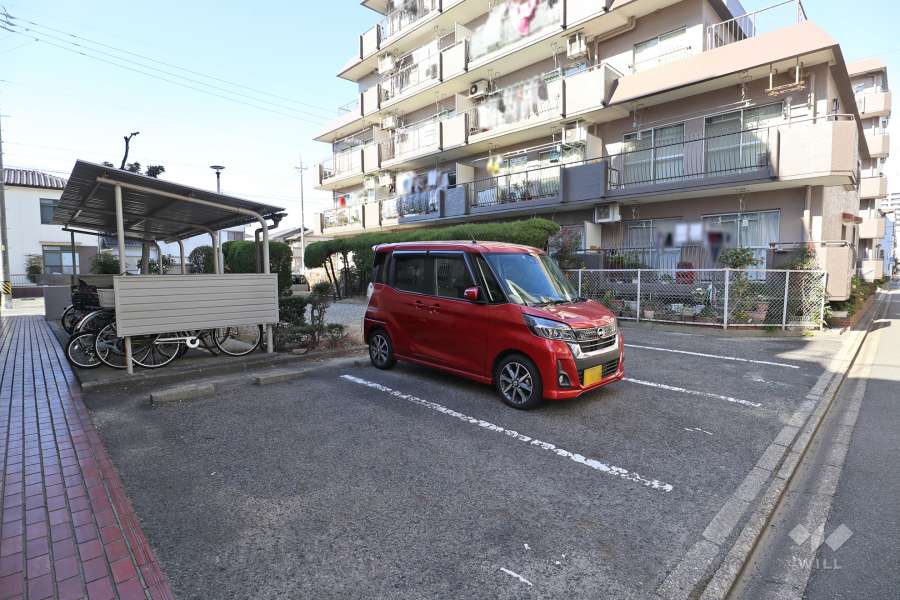 敷地内駐車場（屋外平面式）