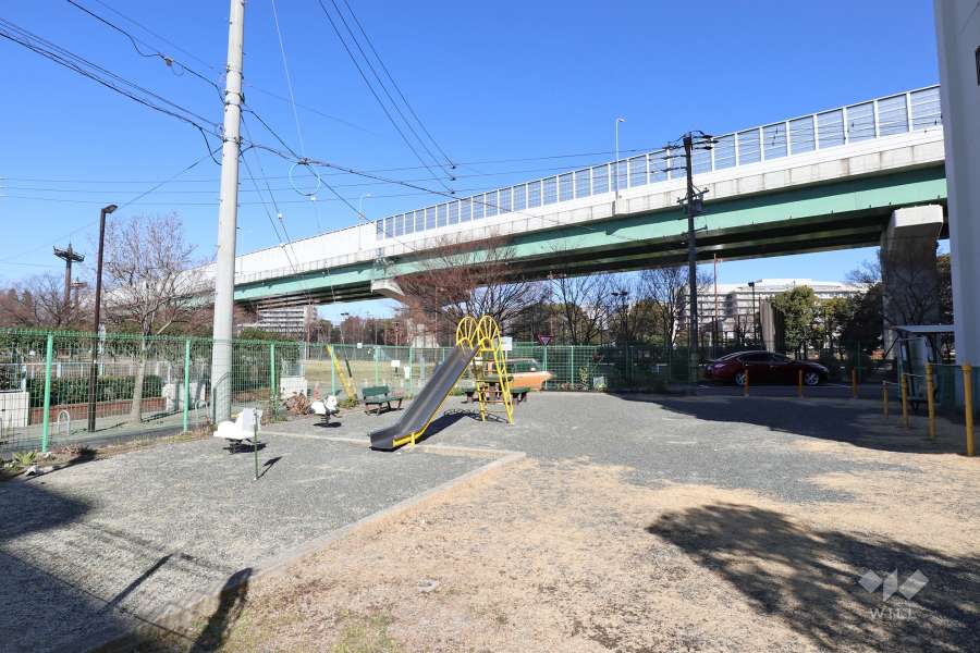 敷地内の公園