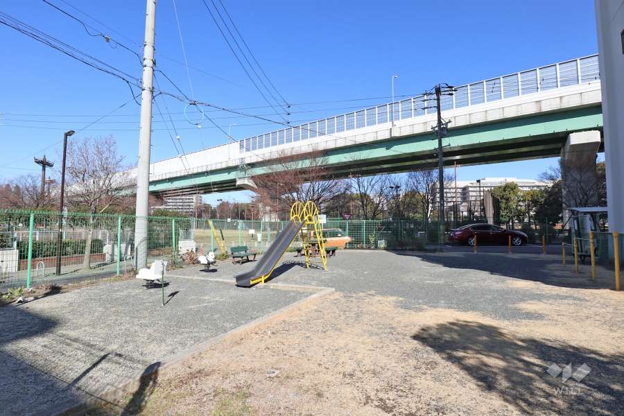 敷地内の公園