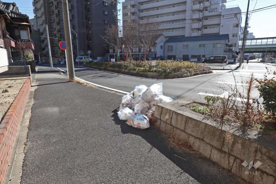ゴミ置き場