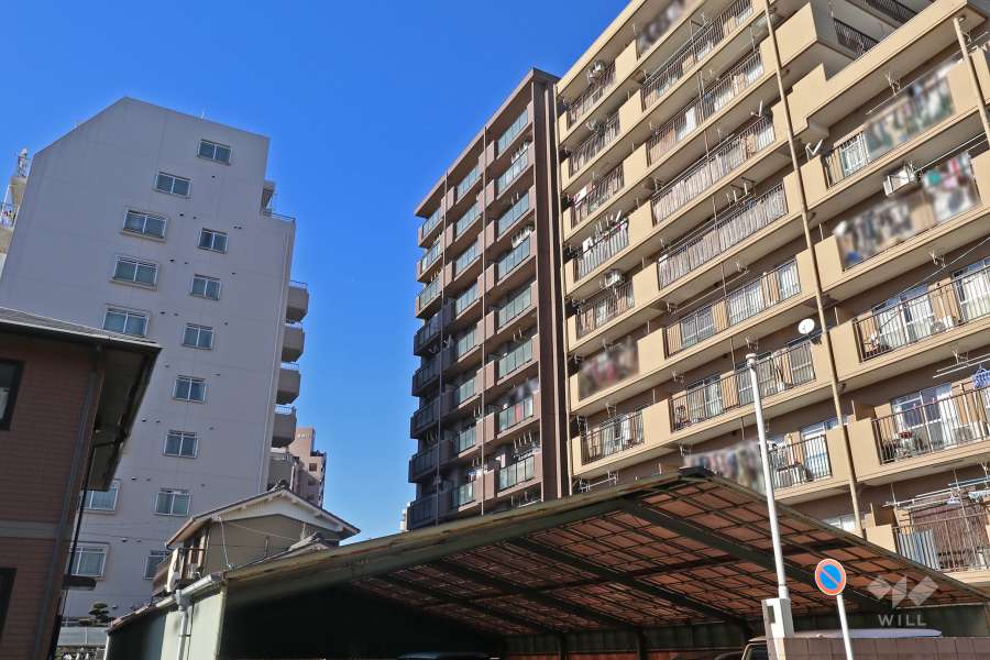 ラカサコモダ港陽の外観（南東側から）