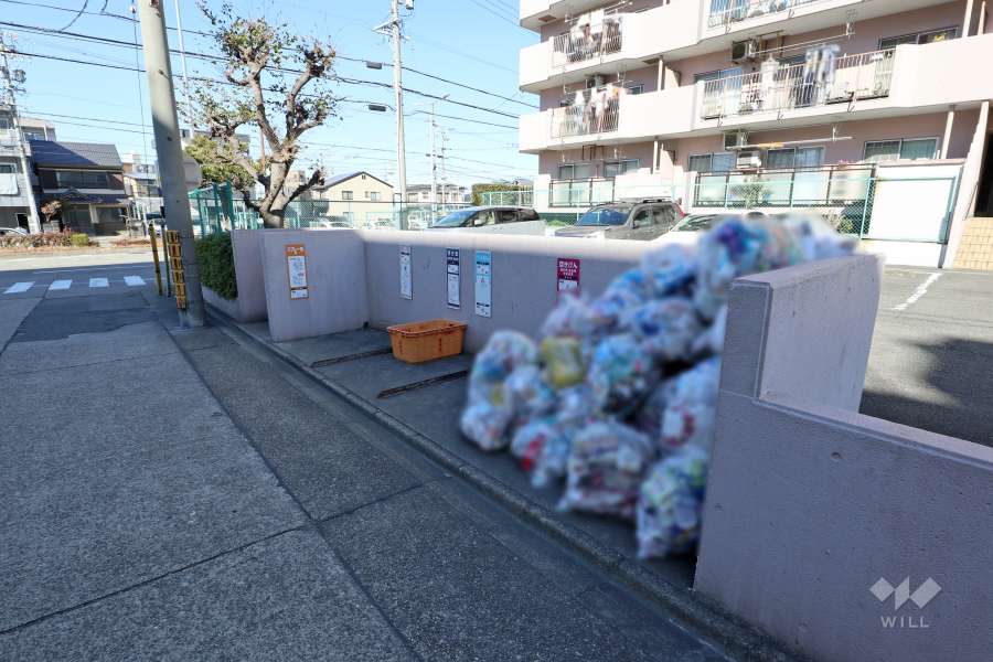 ゴミ置き場